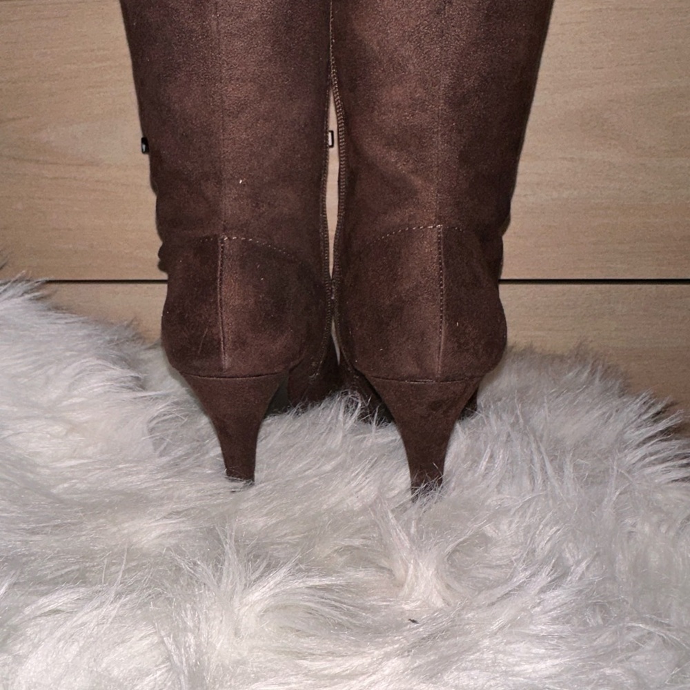 Pesaro Brown Heeled Boots with Heel - Picture 3 of 7